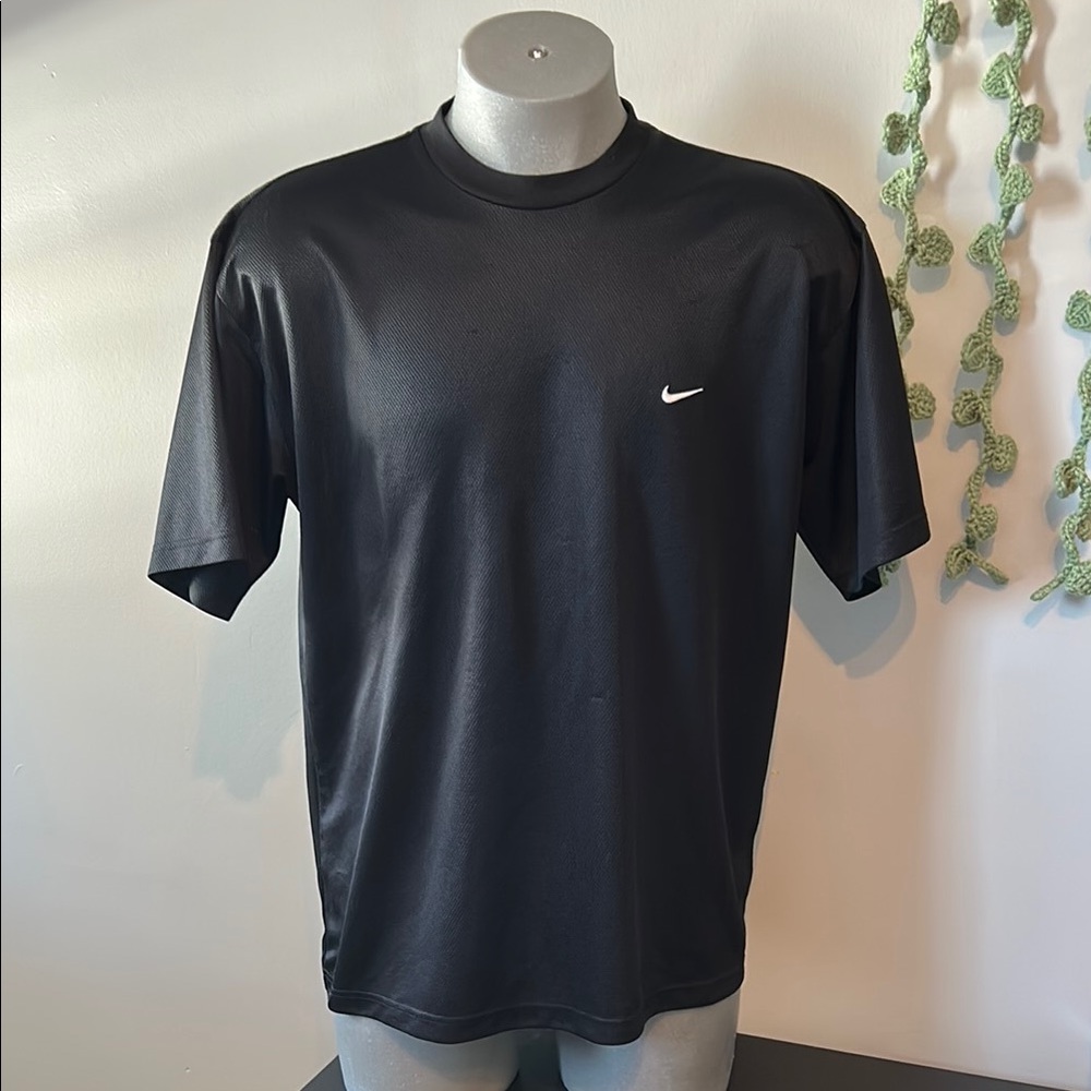 Nike Jersey Sport T Shirt XL .